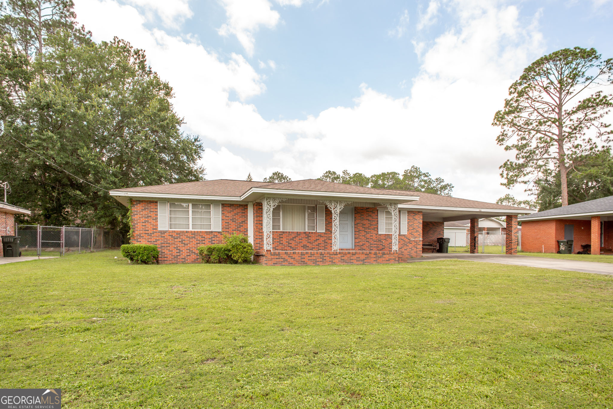705 Beville Street Waycross, GA 31501 - Photo 3 of 38