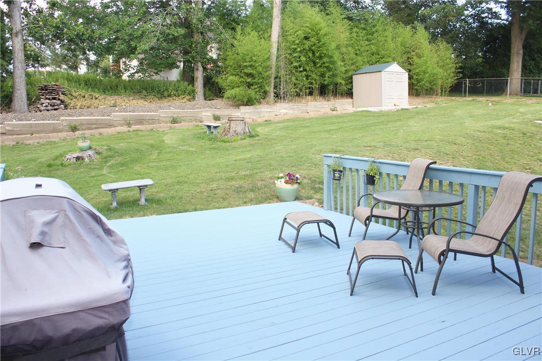 306 Edgemont Road Stroudsburg, PA 18360 - Photo 31 of 34 Gallery Image 31