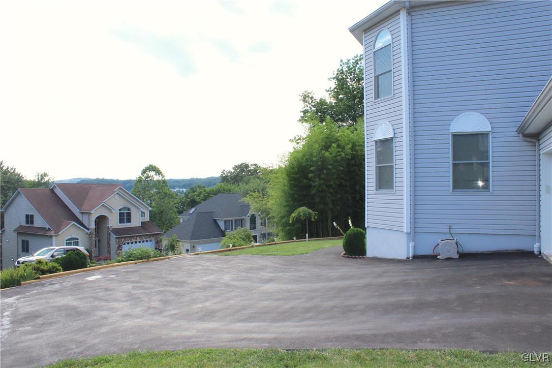 306 Edgemont Road Stroudsburg, PA 18360 - Photo 33 of 34 Gallery Image 33