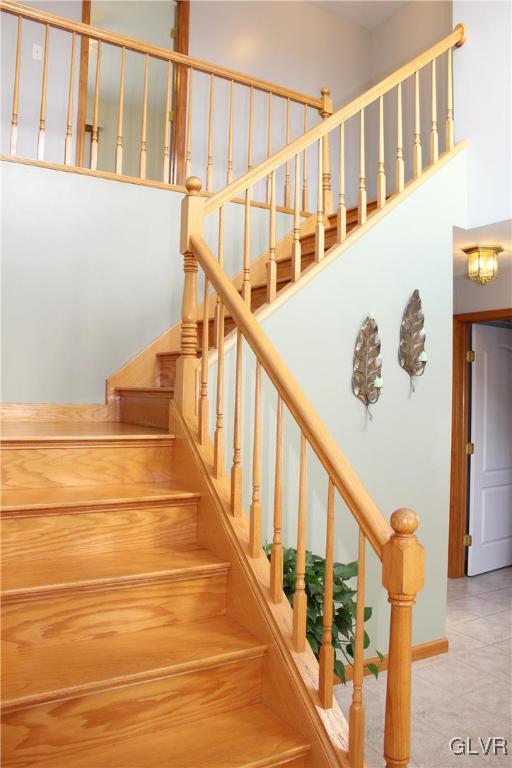306 Edgemont Road Stroudsburg, PA 18360 - Photo 4 of 34 Gallery Image 4