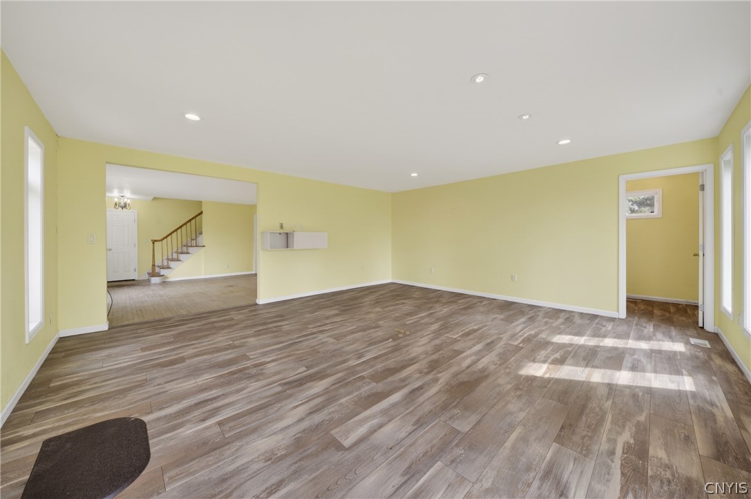 340 Chesbro Road Schroeppel, NY 13132 - Photo 8 of 39