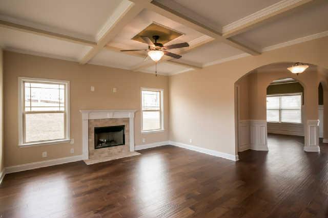 11 Rossview Road Clarksville, TN 37043 - Photo 4 of 19 Gallery Image 4