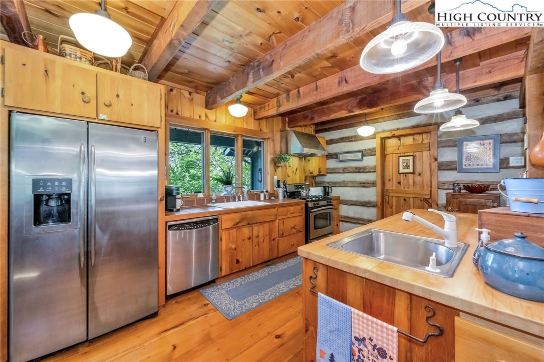 2248 Homestead Road Todd, NC 28684 - Photo 9 of 48 Gallery Image 9