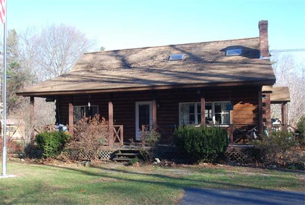 40 Kimball Road Amesbury, MA 01913 - Photo 1 of 24 a front view of a house with a yard