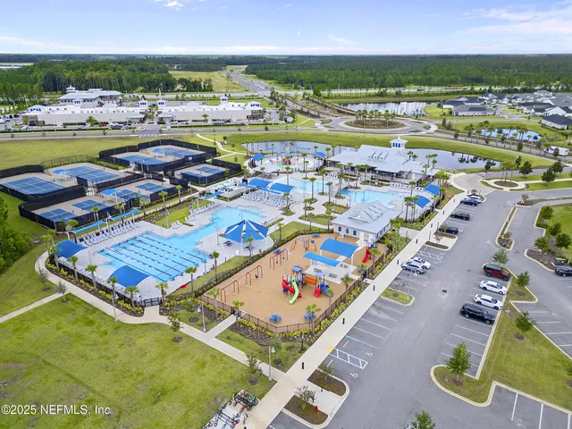 $899,900 | 75 Yorkshire Drive, St. Augustine, FL 32092