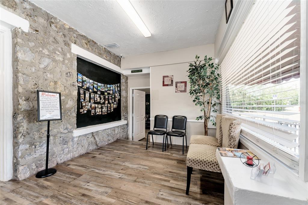 3132 Northeast Jacksonville Road Ocala, FL 34479 - Photo 10 of 93