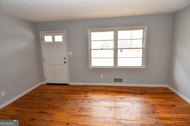 $198,000 | 550 Gresham Road, Zebulon, GA 30295