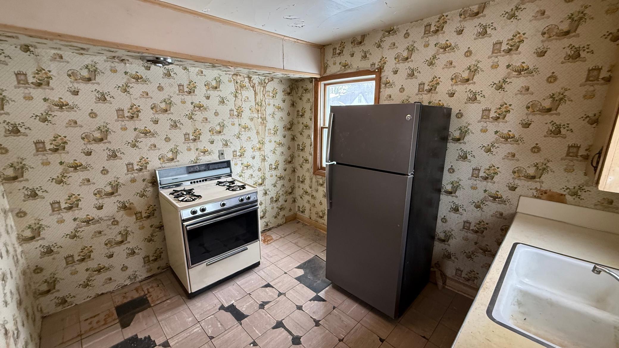 1504 7 1/2 Street Southwest Willmar, MN 56201 - Photo 12 of 21