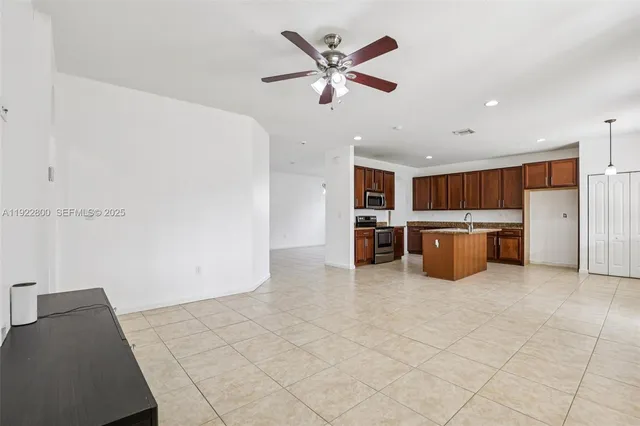 $599,900 | 14014 Southwest 276th Way, Homestead, FL 33032
