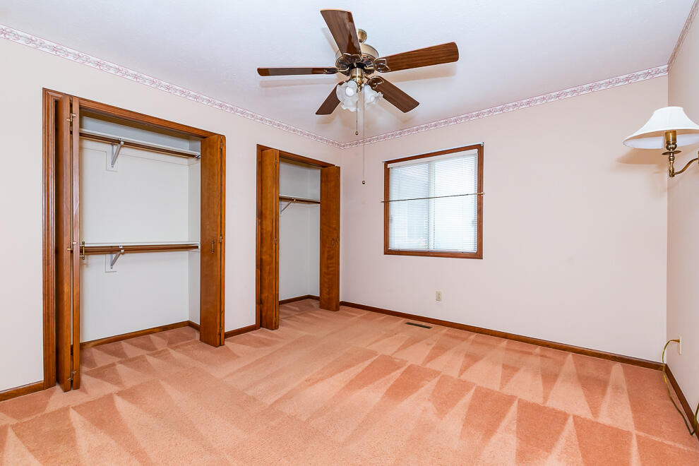 5286 Green Meadow Road Kalamazoo, MI 49009 - Photo 13 of 33 RN5_2274