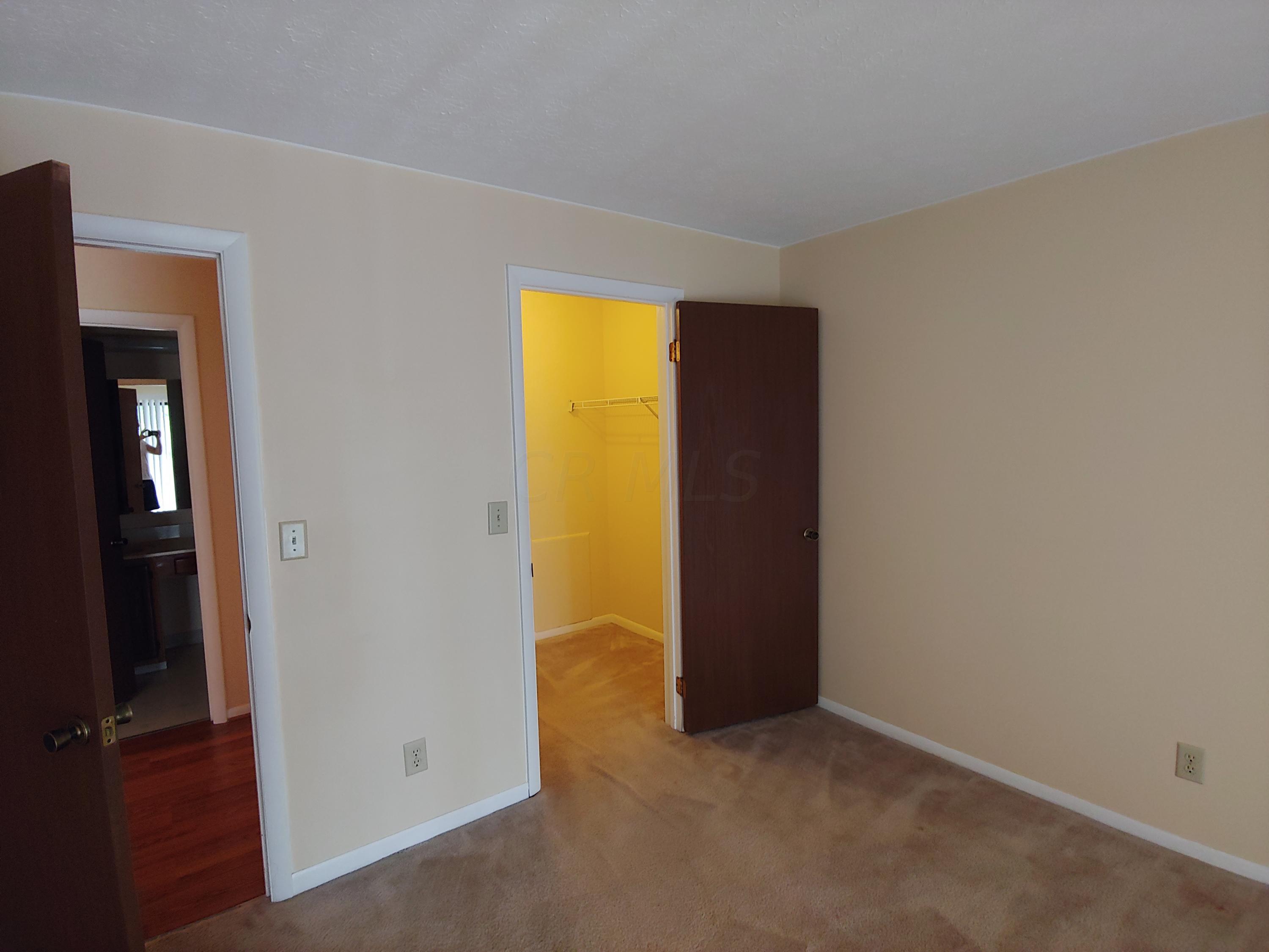2175 Hedgerow Road, Unit 2175H Columbus, OH 43220 - Photo 18 of 26