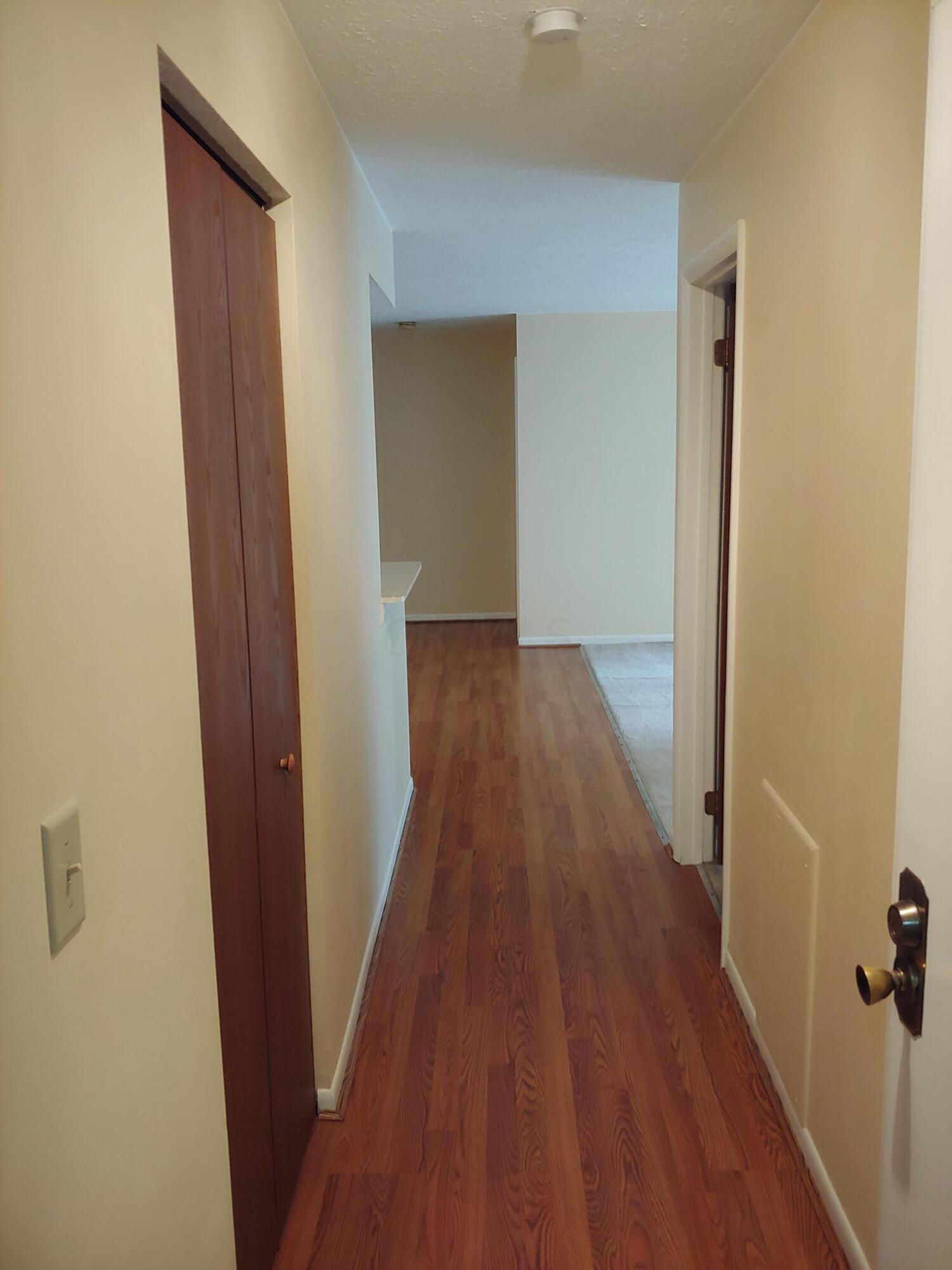 2175 Hedgerow Road, Unit 2175H Columbus, OH 43220 - Photo 2 of 26