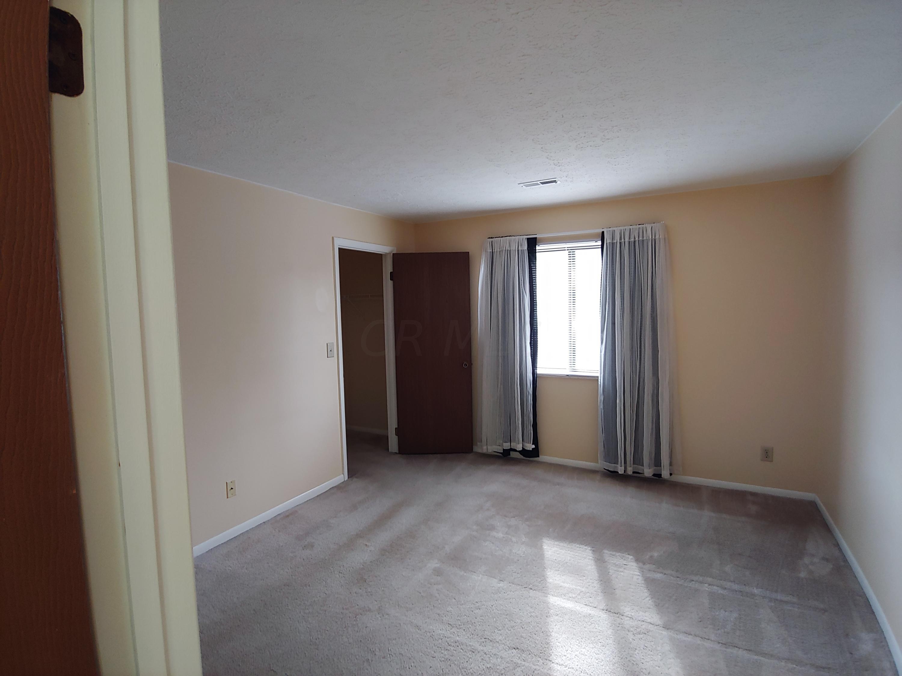 2175 Hedgerow Road, Unit 2175H Columbus, OH 43220 - Photo 23 of 26