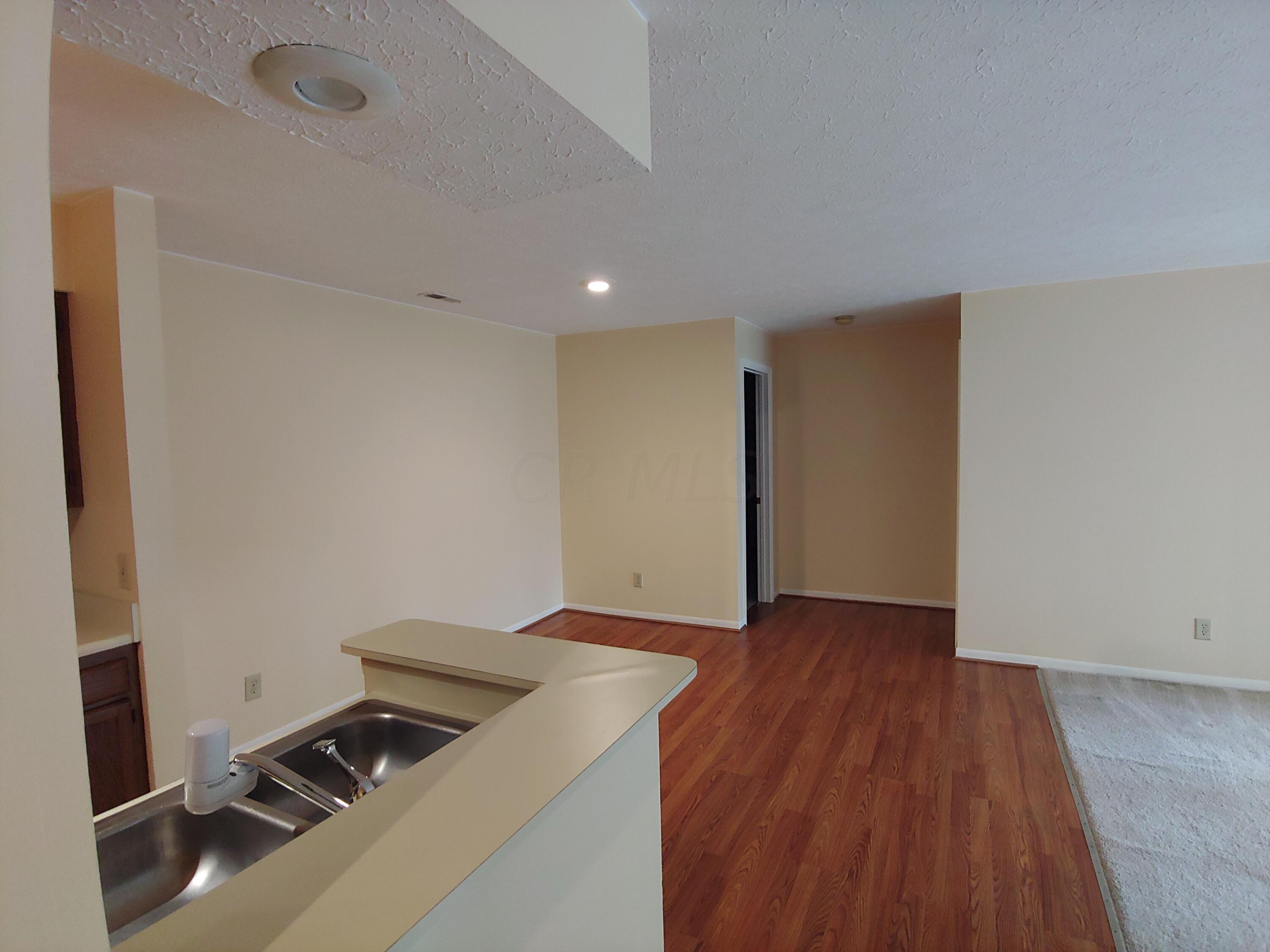 2175 Hedgerow Road, Unit 2175H Columbus, OH 43220 - Photo 3 of 26