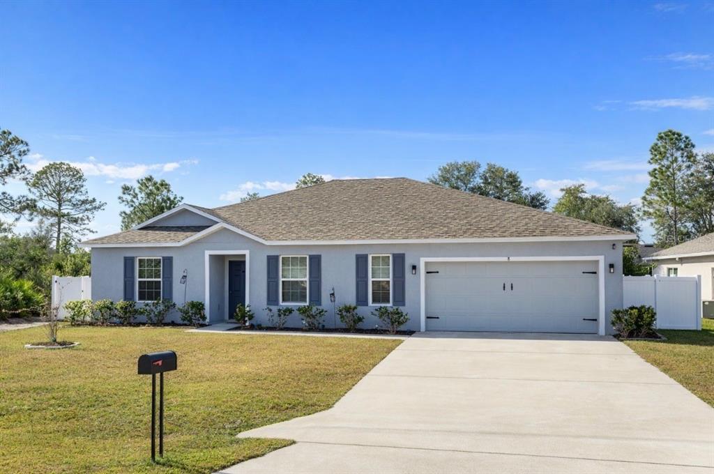 8 Rocking Lane Palm Coast, FL 32164 - Photo 1 of 21