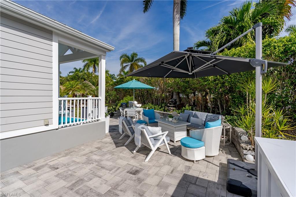 13598 Snapper Lane Naples, FL 34114 - Photo 6 of 40