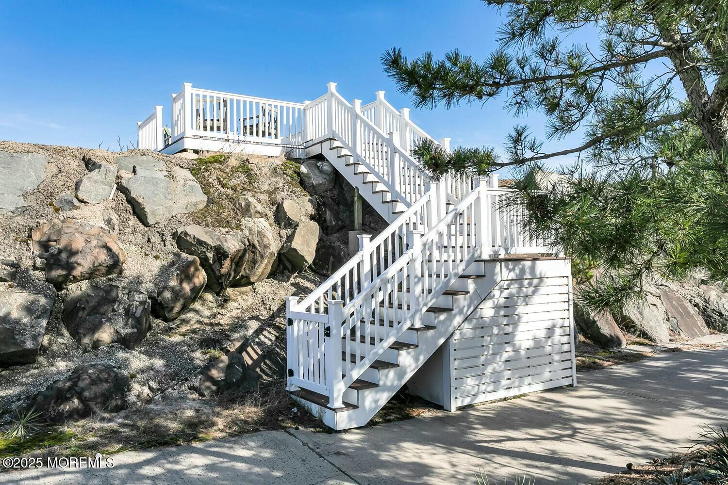 20 Riverview Place Sea Bright, NJ 07760 - Photo 69 of 107 Private beach stairs