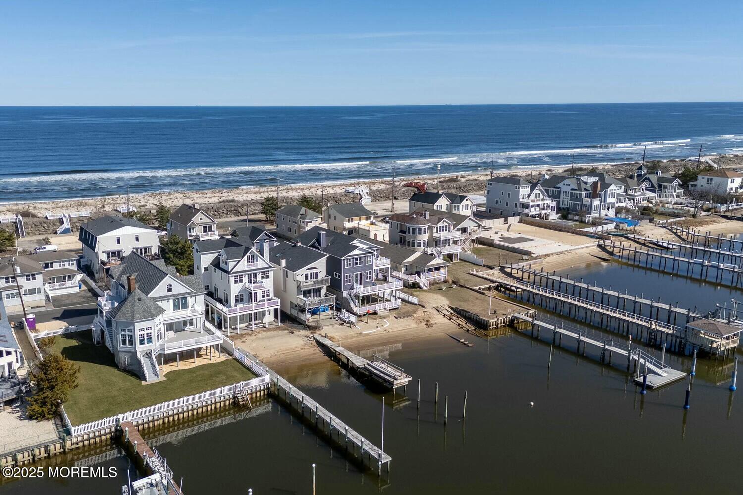 20 Riverview Place Sea Bright, NJ 07760 - Photo 76 of 107 120' dock