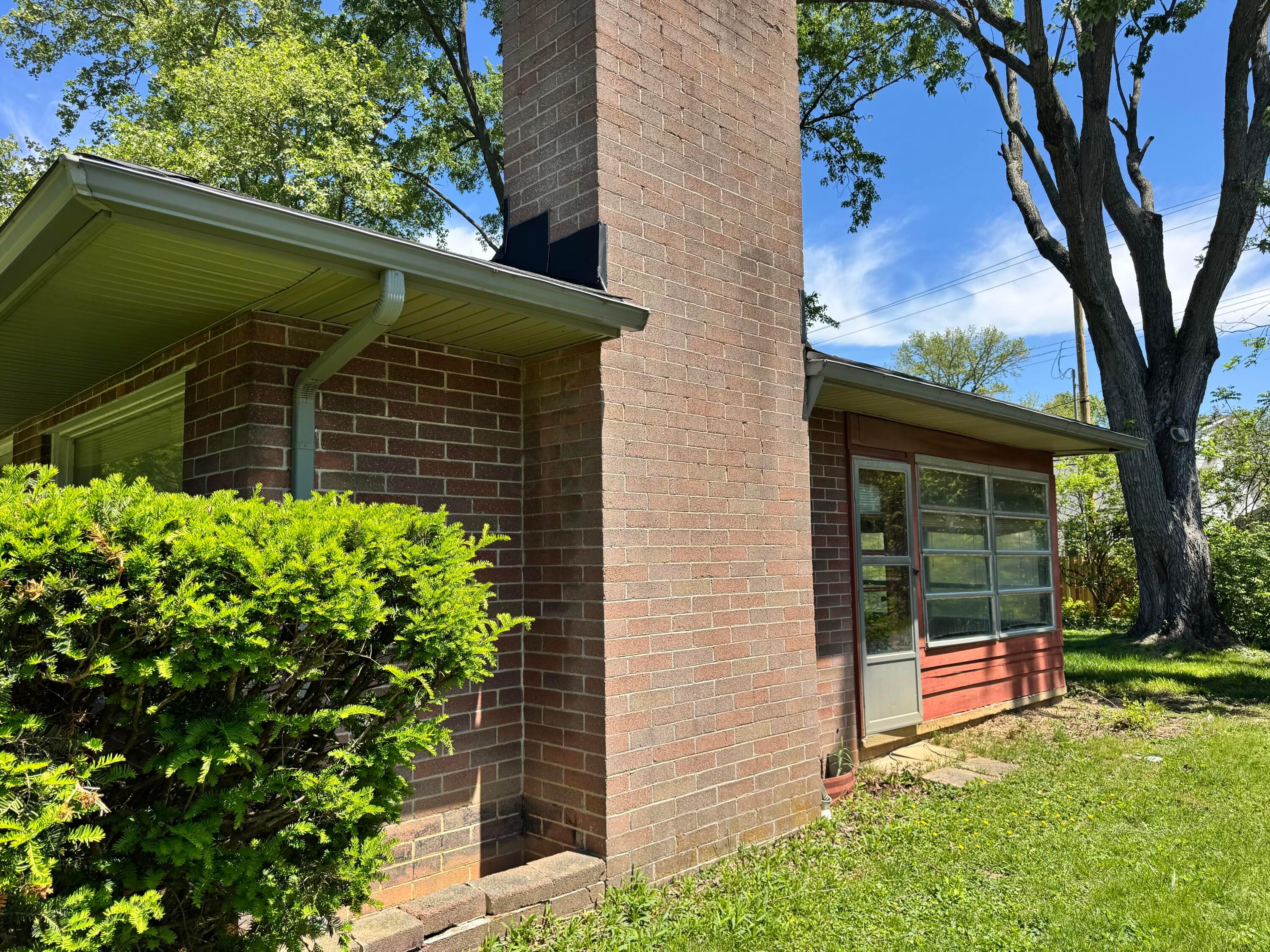3250 Ainwick Road Columbus, OH 43221 - Photo 8 of 9 IMG_7623