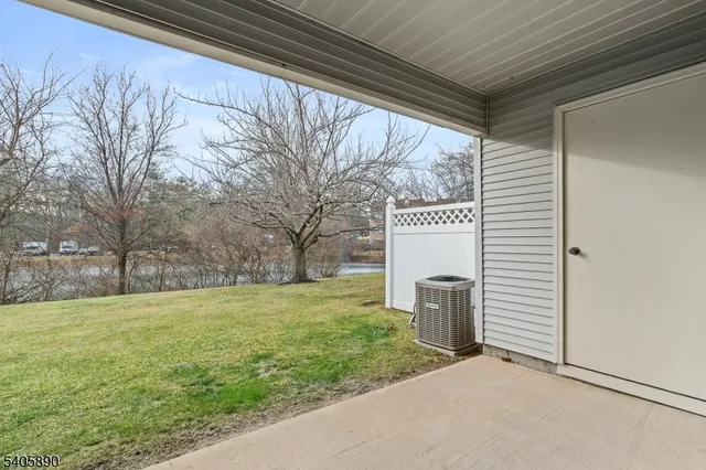 $3,400 | 243 Penns Way, Bernards, NJ 07920