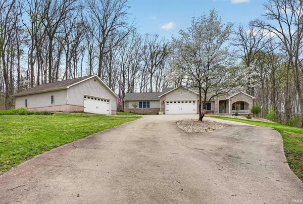 $625,000 | 342 The Woods, Bedford, IN 47421