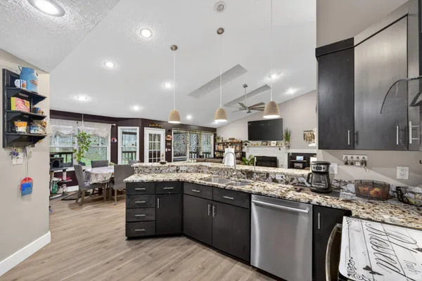 $625,000 | 342 The Woods, Bedford, IN 47421