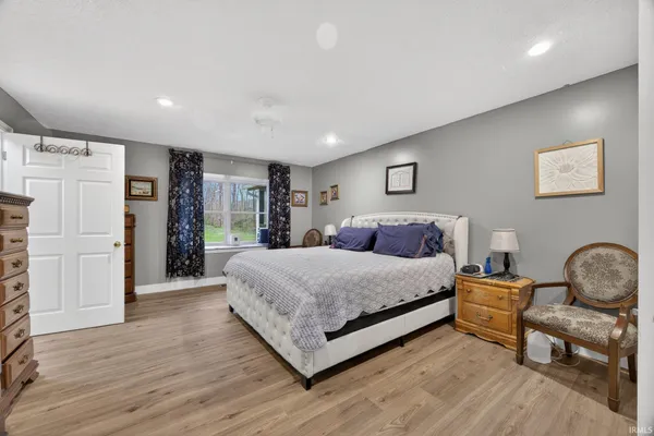 $625,000 | 342 The Woods, Bedford, IN 47421