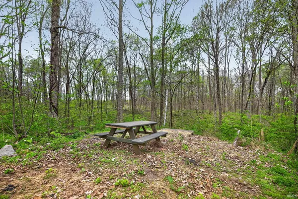 $625,000 | 342 The Woods, Bedford, IN 47421