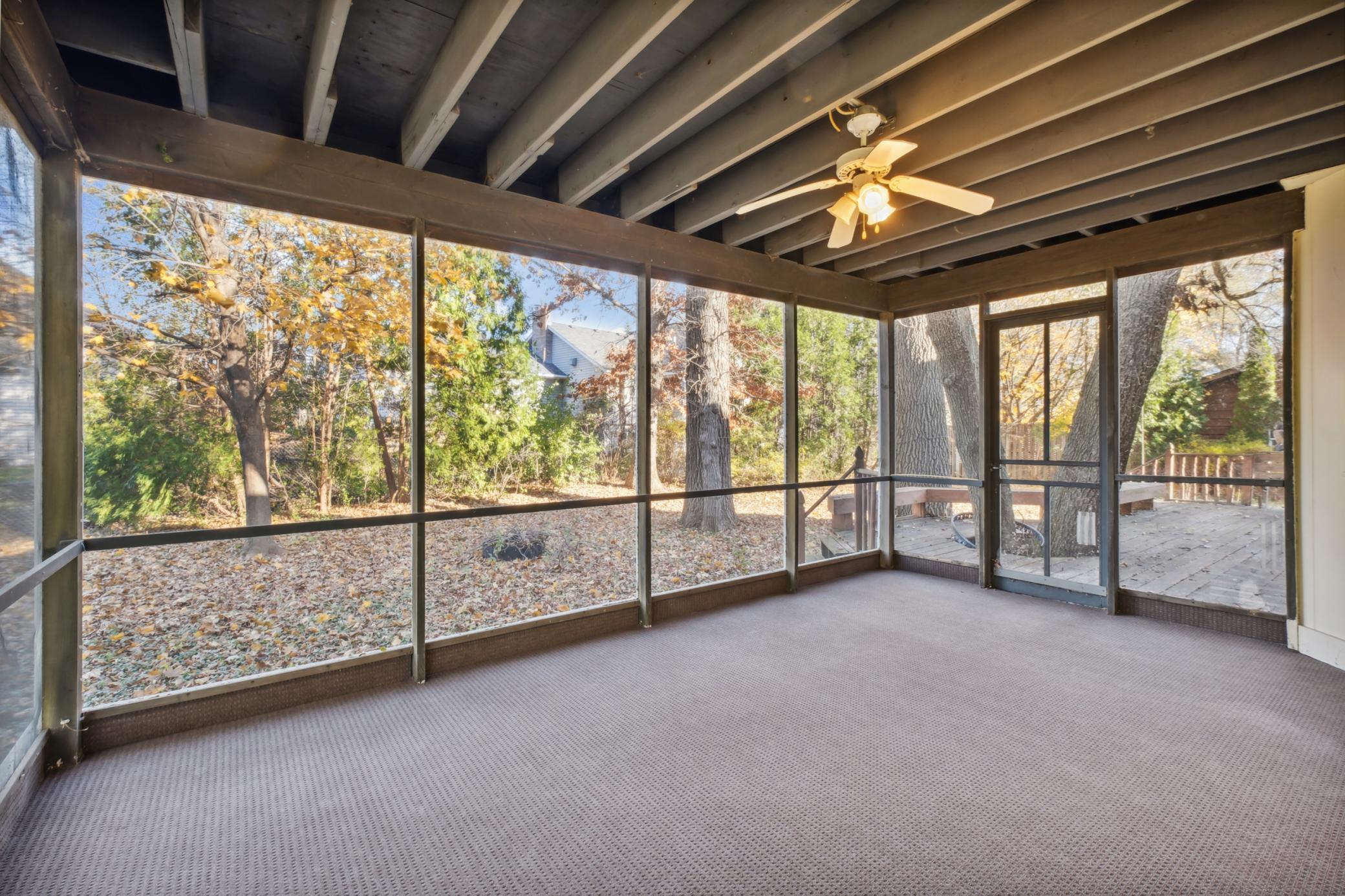 725 County Rd B East Maplewood, MN 55117 - Photo 9 of 10 Gallery Image 9