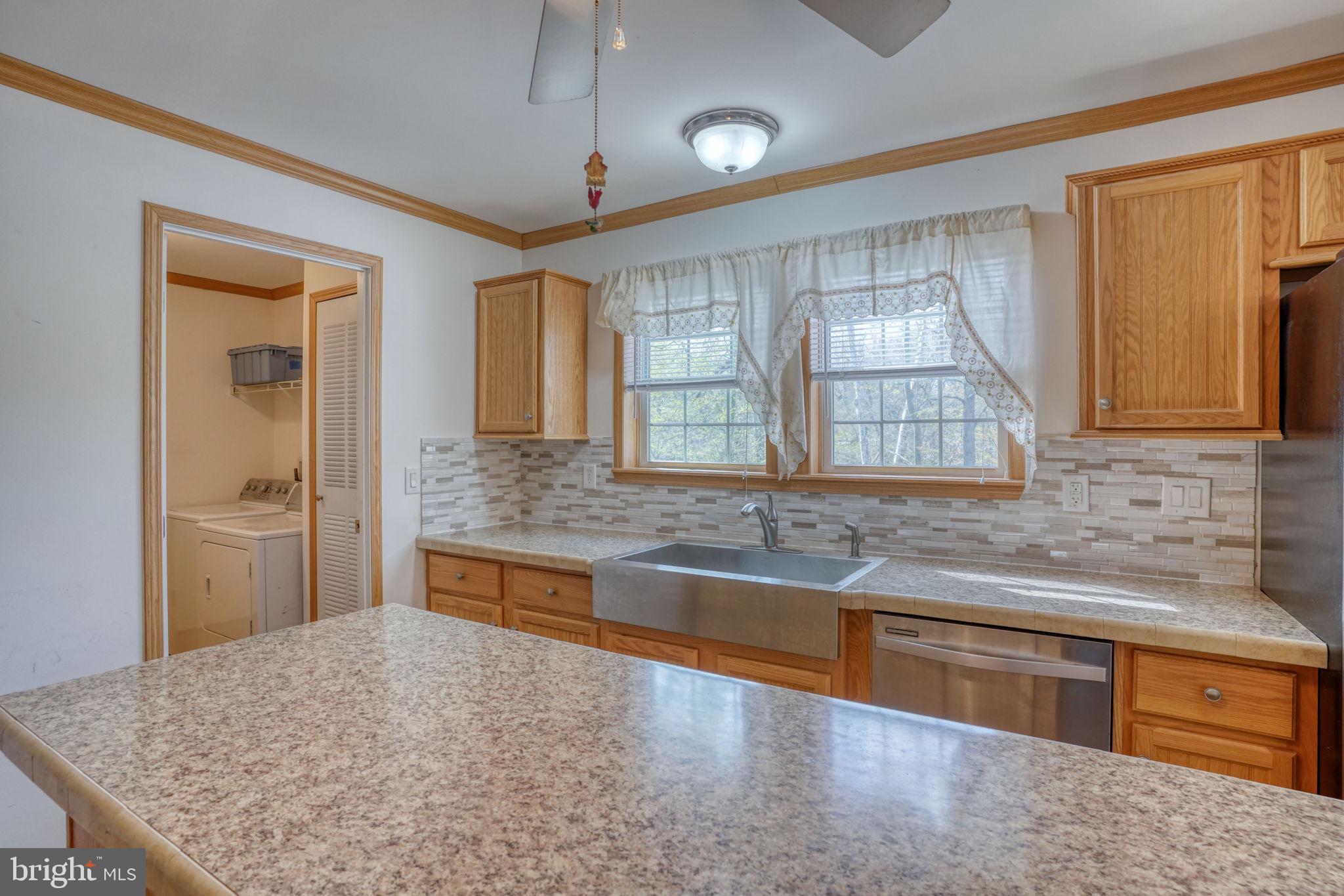 31729 West Edge Road Millington, MD 21651 - Photo 17 of 60 Large sink overlooking river
