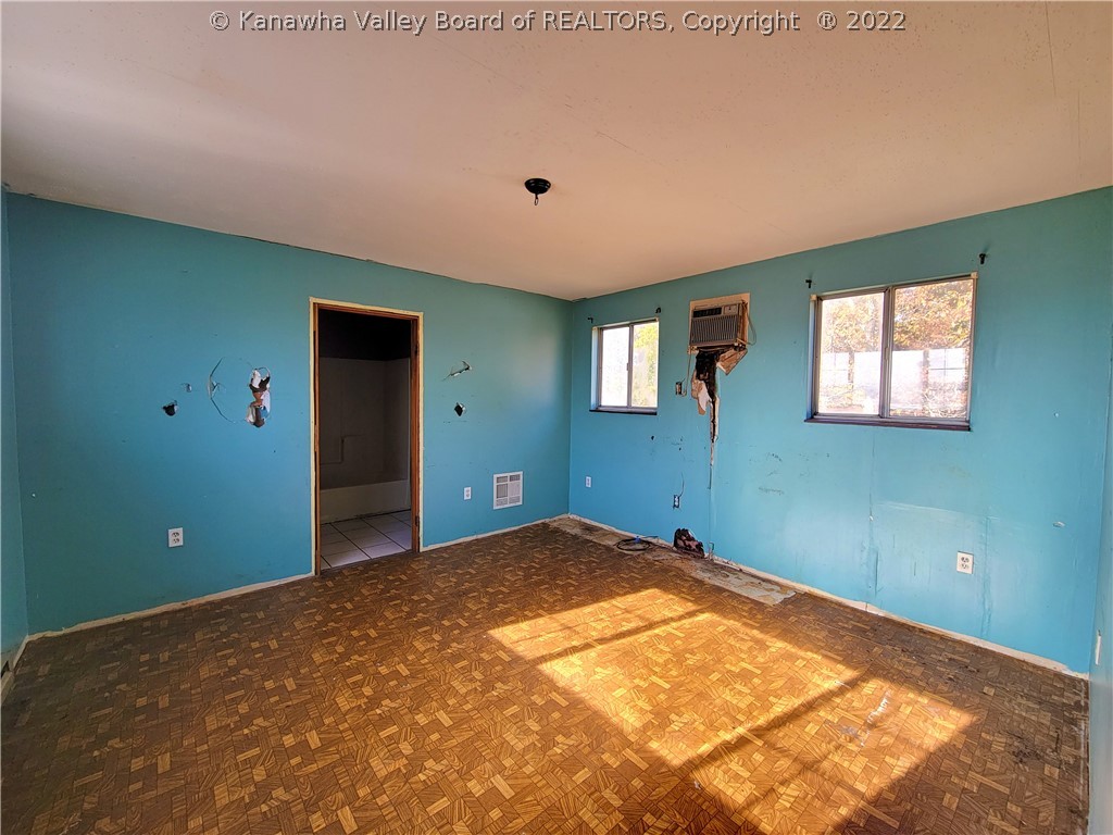 5432 Wintz Road Charleston, WV 25313 - Photo 13 of 20 Gallery Image 13