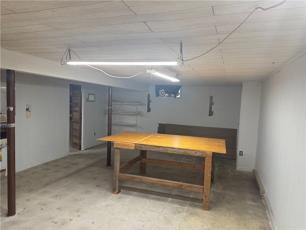 82 Valley Avenue Warwick, RI 02886 - Photo 19 of 20