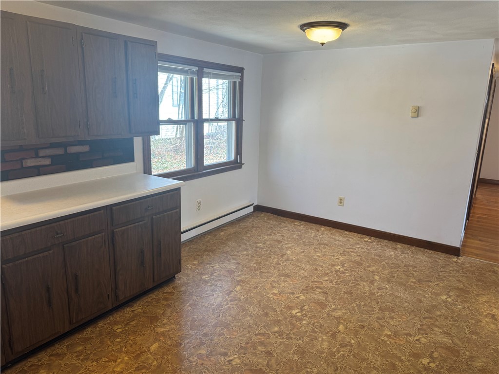 82 Valley Avenue Warwick, RI 02886 - Photo 8 of 20