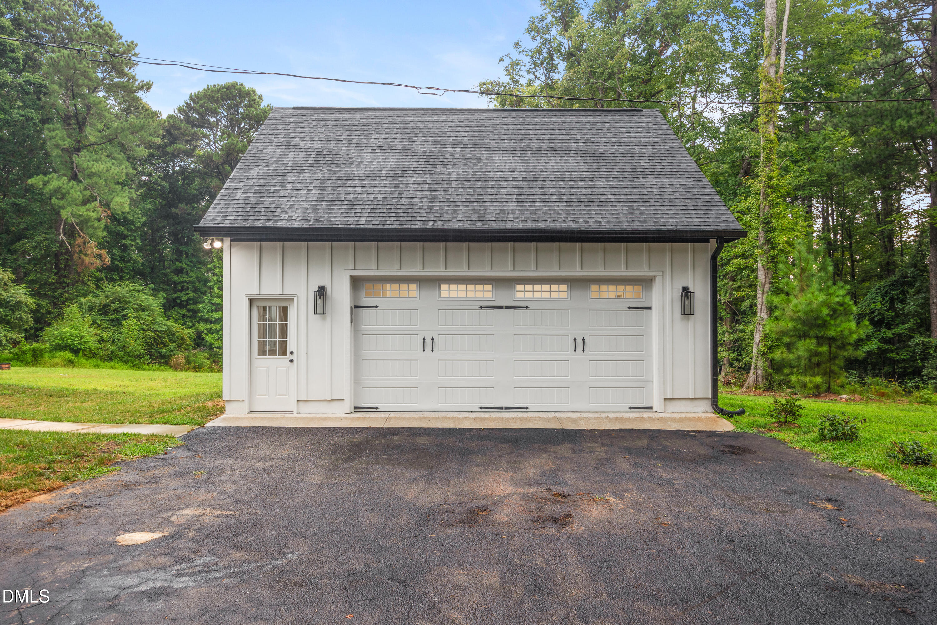 1804 Carpenter Pond Road Raleigh, NC 27613 - Photo 29 of 40 Garage