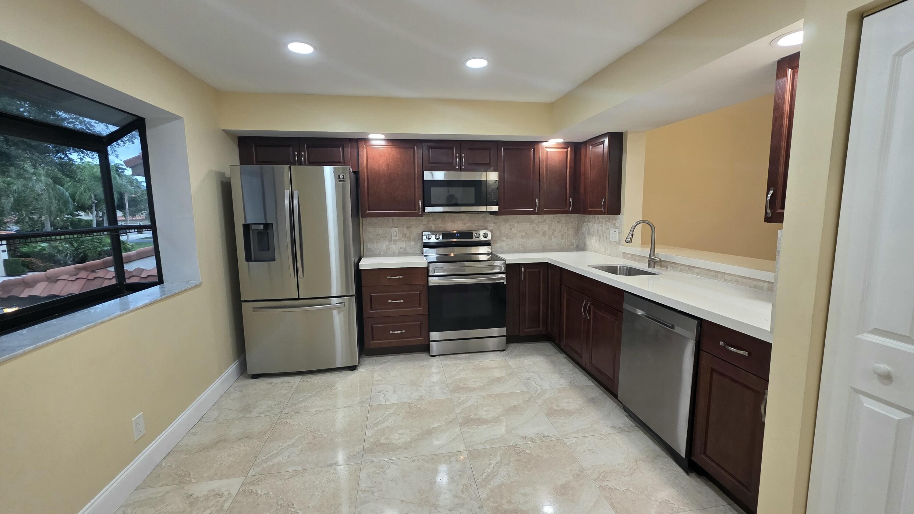 7743 La Mirada Drive Boca Raton, FL 33433 - Photo 9 of 25 20260617_190854
