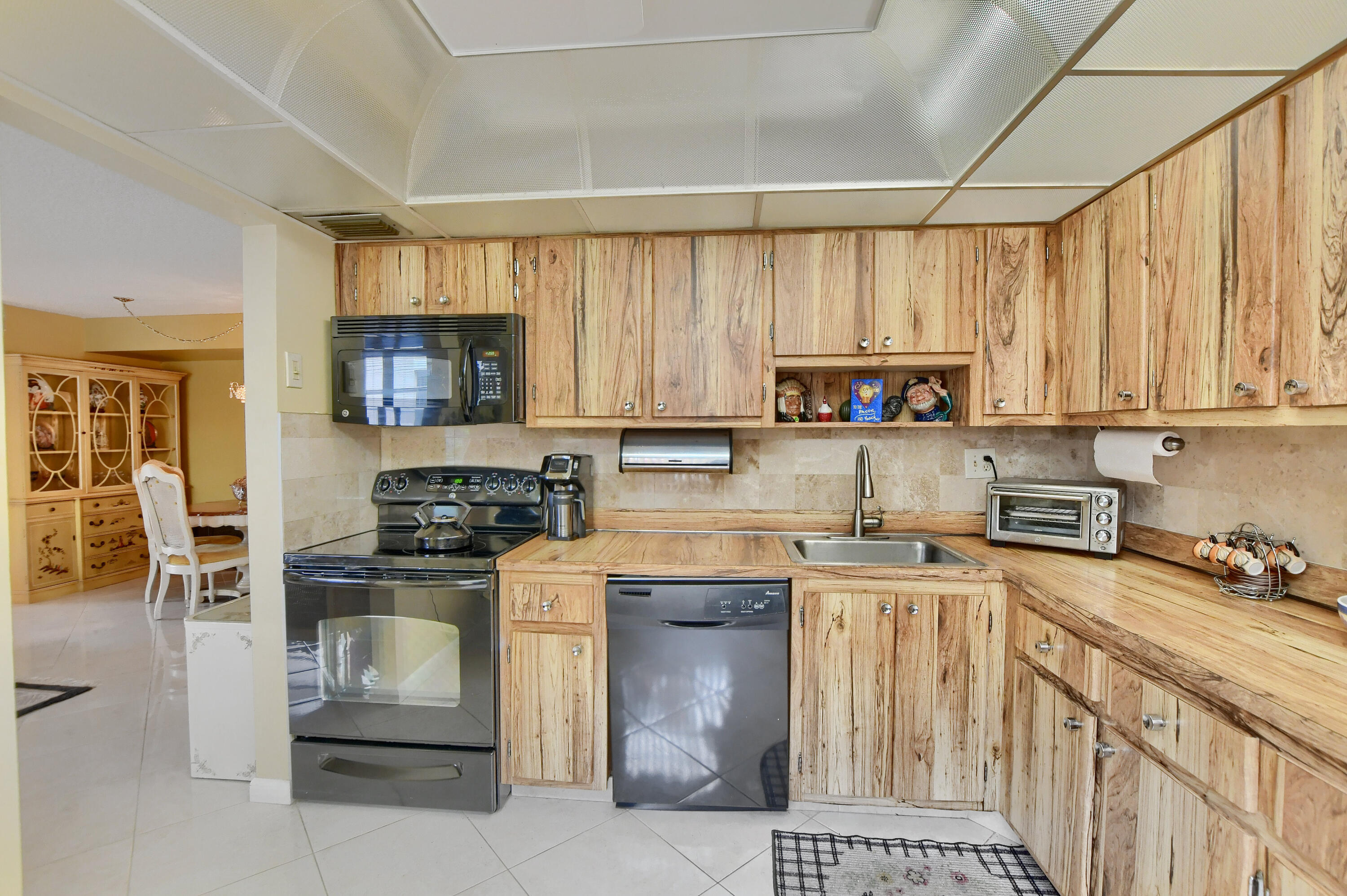 106 Capri B Delray Beach, FL 33484 - Photo 12 of 37 12_ebf_2895-hdr(5)