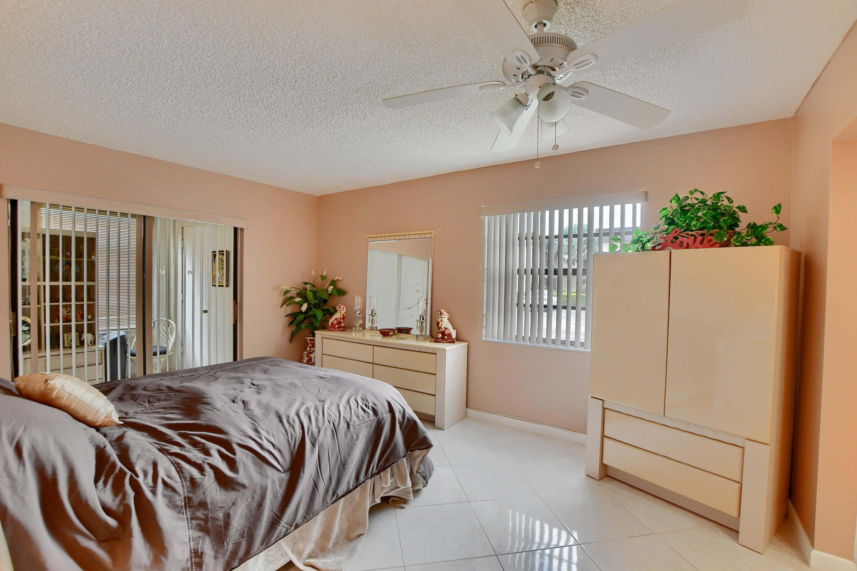 106 Capri B Delray Beach, FL 33484 - Photo 18 of 37 18_ebf_2925-hdr(5)
