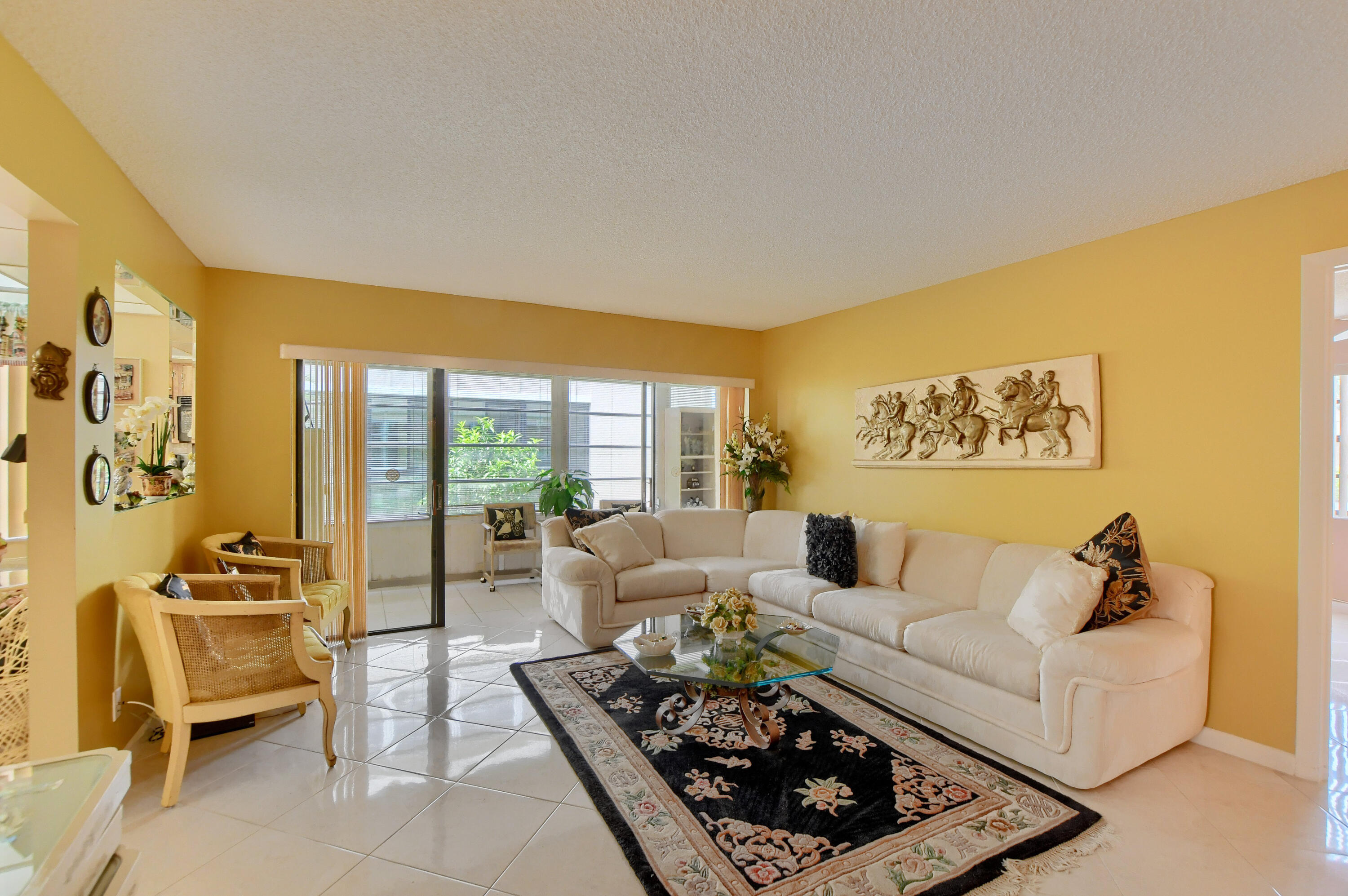 106 Capri B Delray Beach, FL 33484 - Photo 5 of 37 05_ebf_2860-hdr(5)