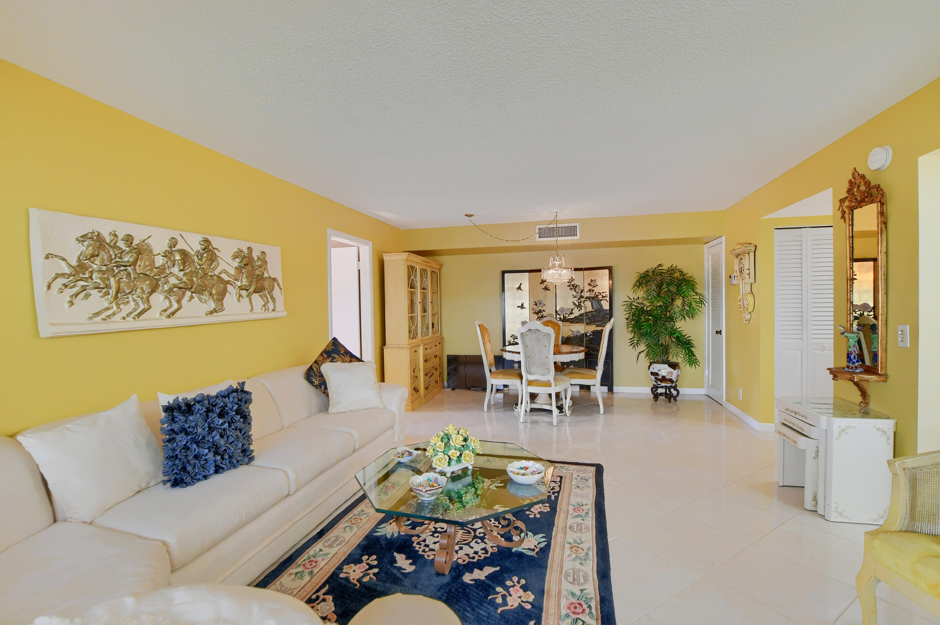 106 Capri B Delray Beach, FL 33484 - Photo 9 of 37 09_ebf_2880-hdr(5)
