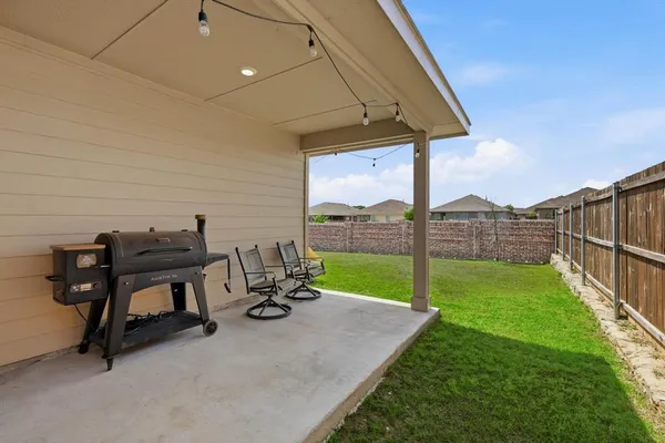 $385,000 | 2360 Briscoe Rnch Drive, Weatherford, TX 76087
