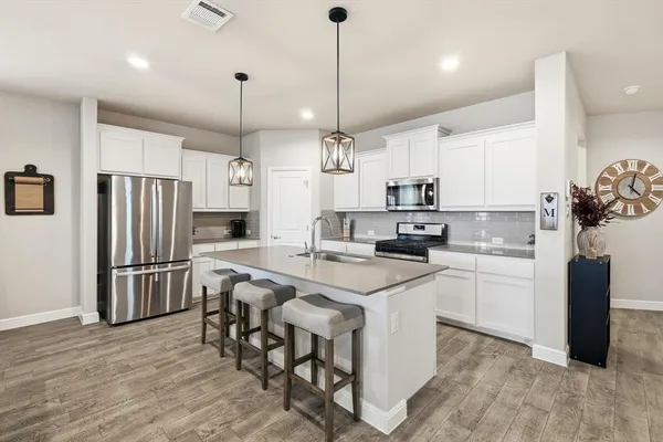 $385,000 | 2360 Briscoe Rnch Drive, Weatherford, TX 76087