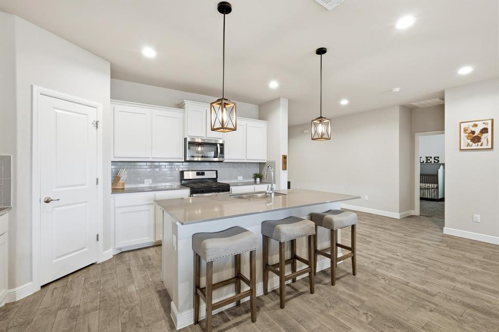 2360 Briscoe Rnch Drive Weatherford, TX 76087 - Photo 8 of 40