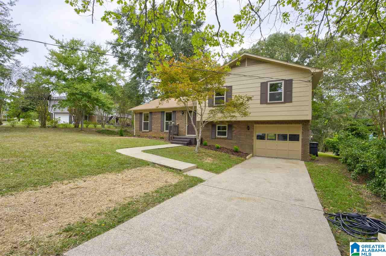 5259 Stevens Court Mount Olive, AL 35117 - Photo 2 of 20