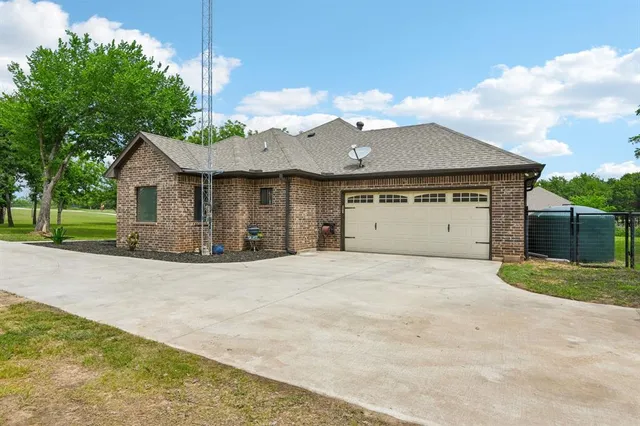 $3,500 | 1389 County Road 3591, Paradise, TX 76073