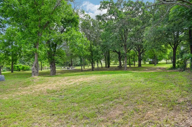 $3,500 | 1389 County Road 3591, Paradise, TX 76073