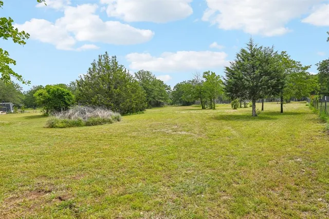 $3,500 | 1389 County Road 3591, Paradise, TX 76073