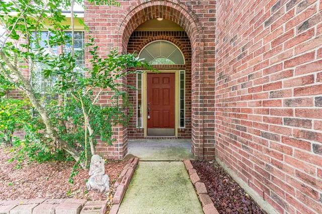 a picture of a door of the house