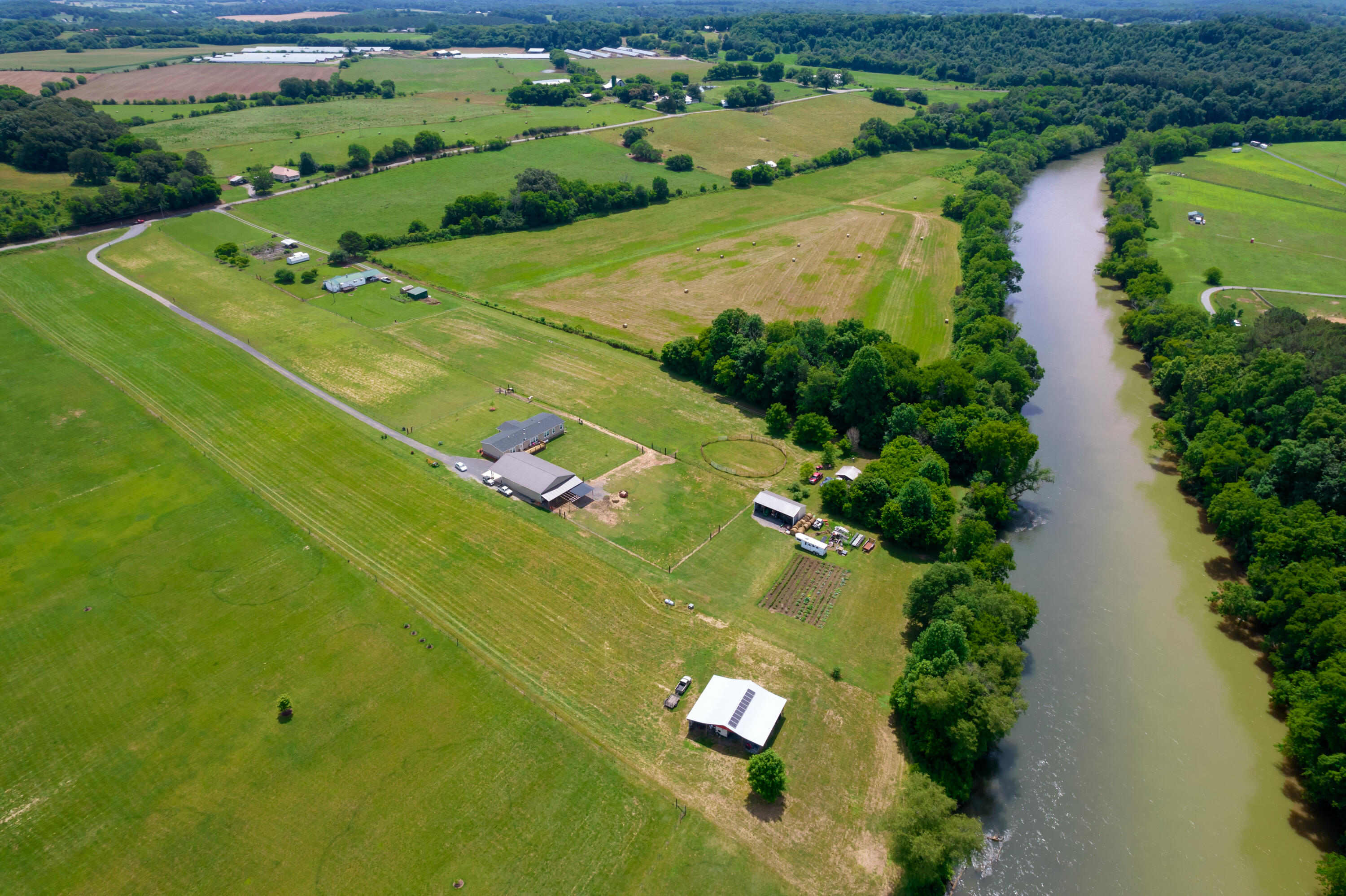 1462 Patty Road Delano, TN 37325 - Photo 2 of 61 DJI_0980