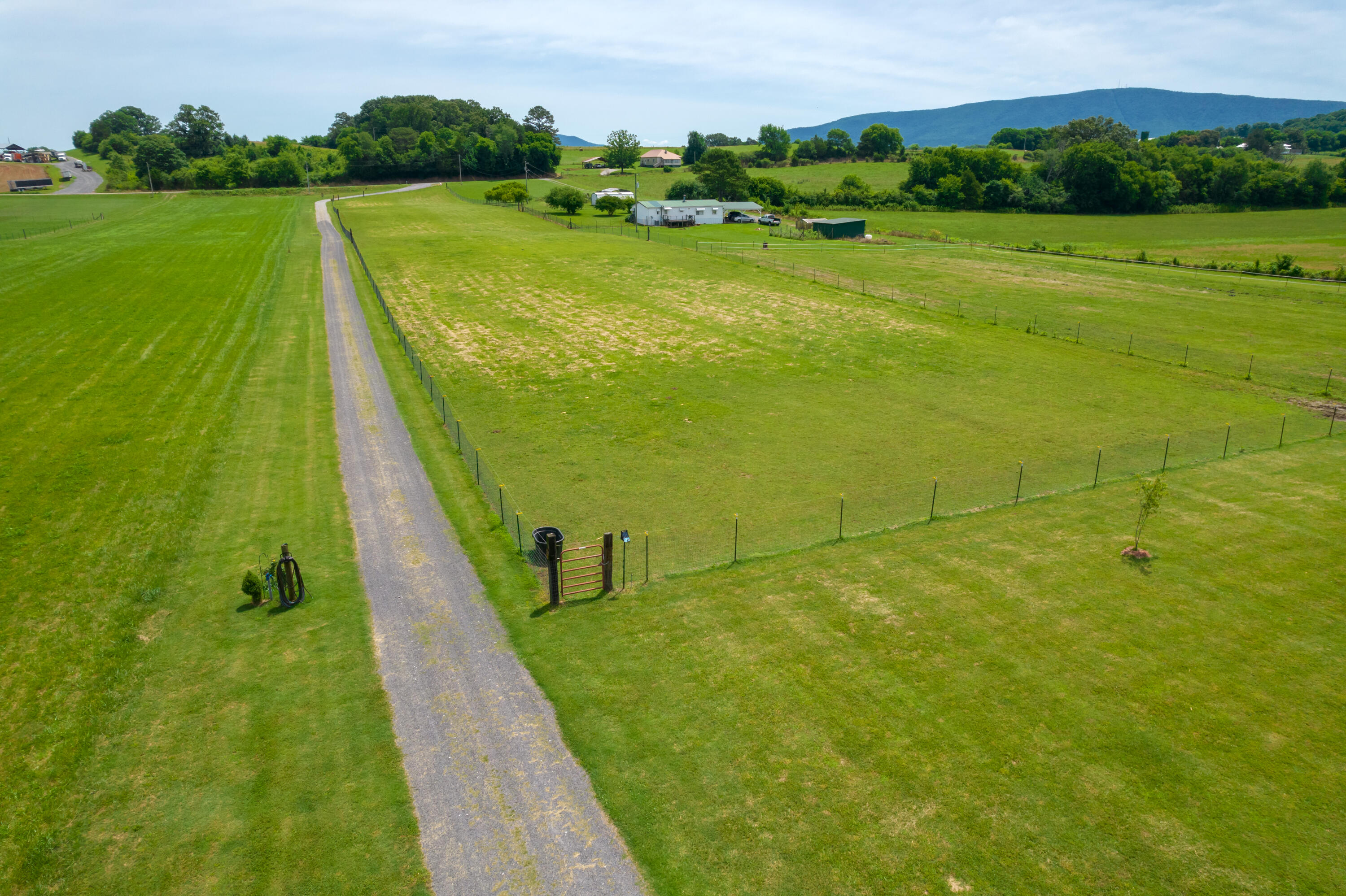 1462 Patty Road Delano, TN 37325 - Photo 32 of 61 DJI_0009