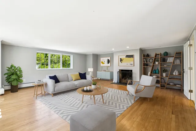 $2,195,000 | 33 East Wheelock Street, Hanover, NH 03755